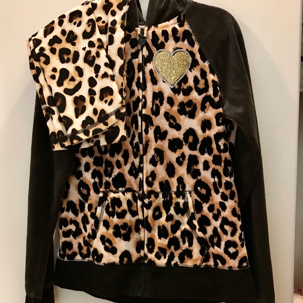 💜3/$25💜 Justice Girls Cheetah Print Matching Set